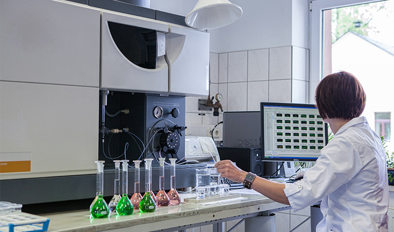 Edelmetall-Recycling Laboranalyse